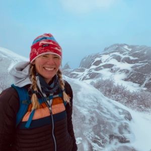 Meet your Posher, Caitlin